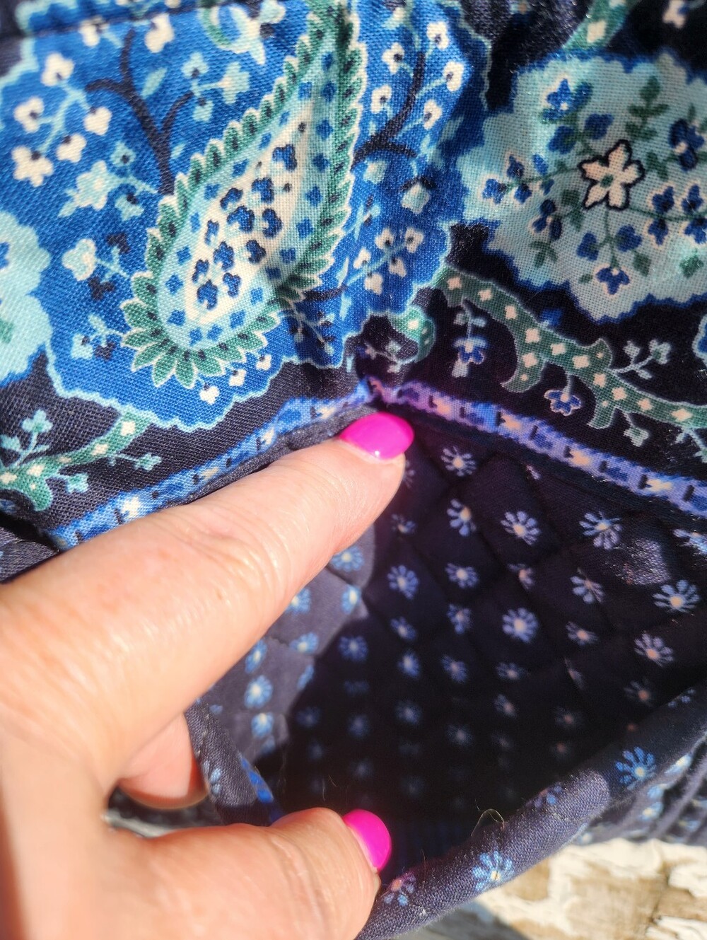Vera Bradley Tote Bag in the retired Seaport Navy Quilted pattern. - Picture 6 of 13